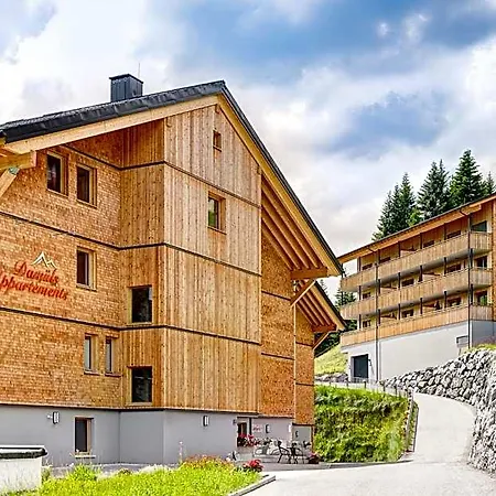 Aparthotel Damuels Appartements