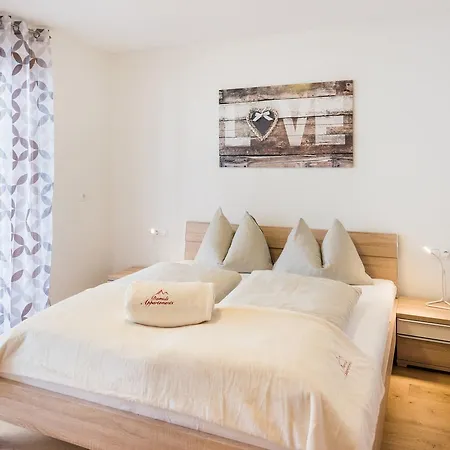 Damuels Appartements Lejlighedshotel 2*