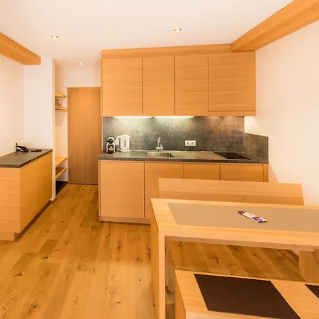 Damuels Appartements Lejlighedshotel 2*
